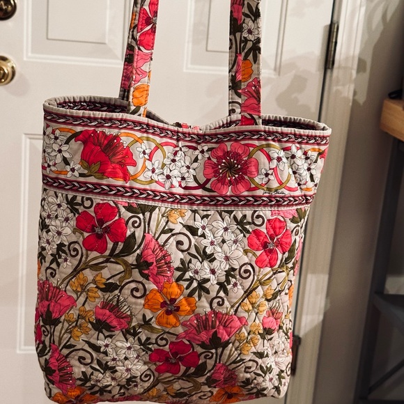 Vera Bradley Purse - Picture 3 of 6